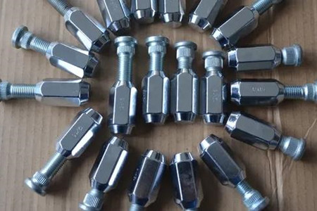 汽車螺栓的工作原理、特點和使用方法