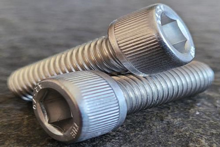 怎么提高鍍鋅六角螺栓銷量？試試這些方法！